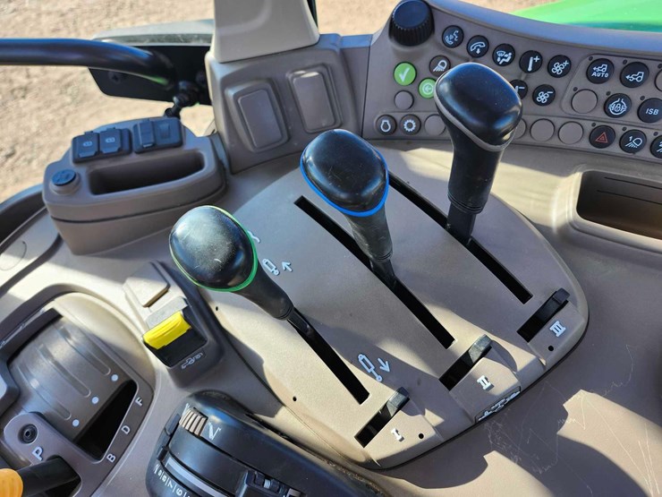 2023-john-deere-6145m-image-54