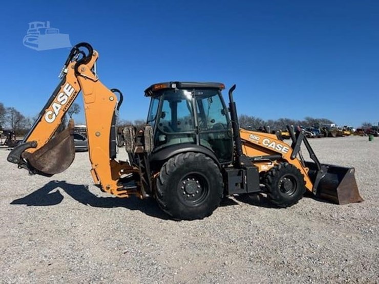 2017-case-580sn-image-6