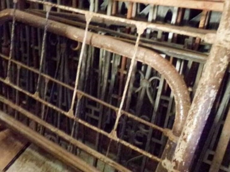 misc-decorative-metal-pieces-image-3