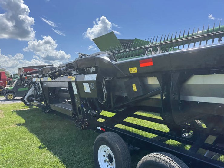 2023-mac-don-fd240-image-31