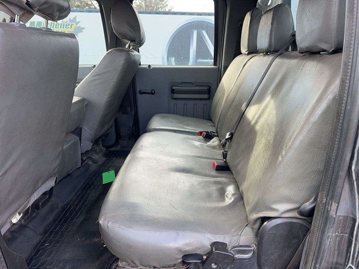 2011-ford-f550-xl-image-23