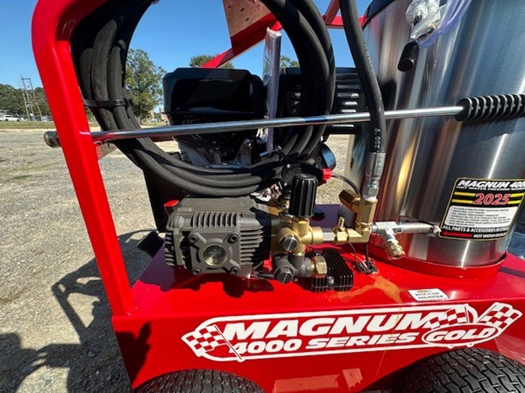 #24699-•-magnum-4000-series-gold-pressure-washer-image-6