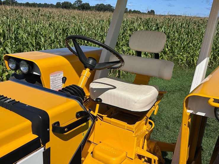 minneapolis-moline-g940-image-47