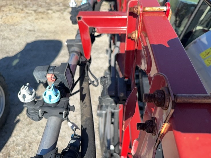 2023-case-ih-4350-patriot--sprayer-image-159