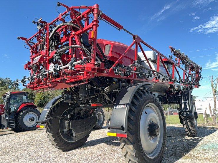 2023-case-ih-4350-patriot--sprayer-image-7