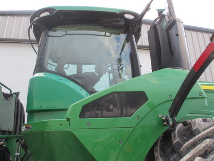 2017-john-deere-9570r-image-23