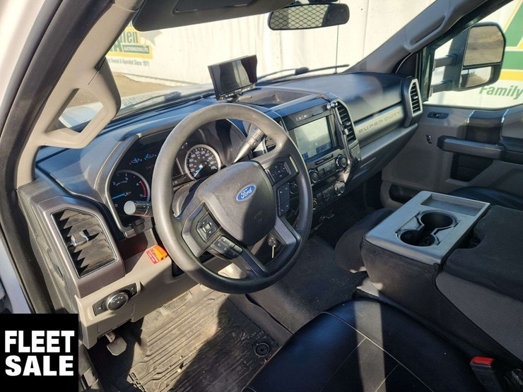 2020-ford-f550-image-16