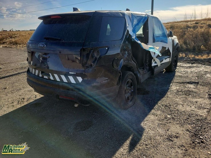 2019-ford-explorer-image-6