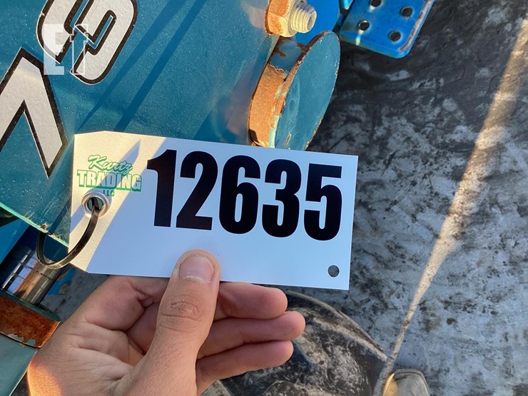 2000-new-holland-2120-image-21