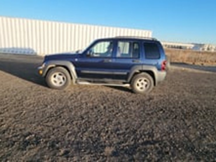 2007-jeep-liberty-image-5