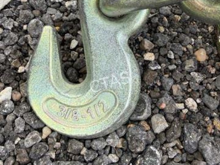 #56-•-(2)-3/8"-20'-chains-&-(1)-9,200-lb-boomer-image-2
