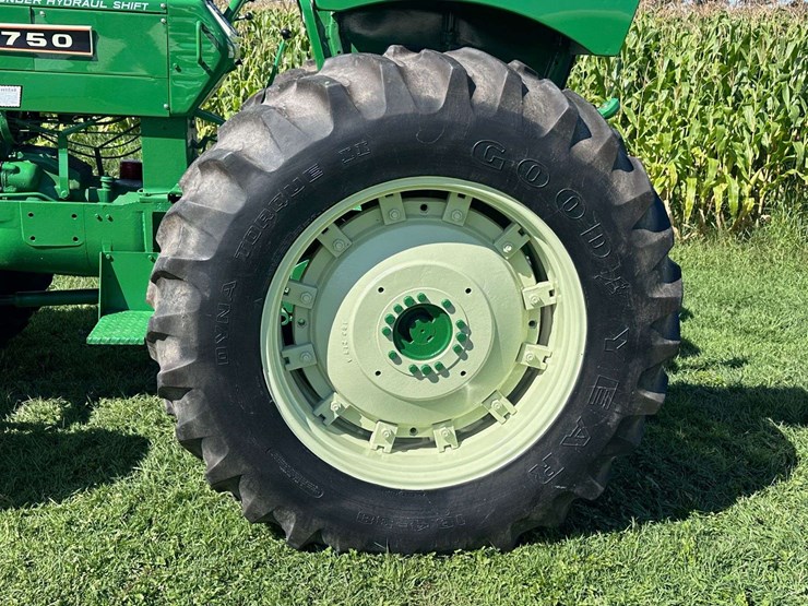 oliver-1750-image-27