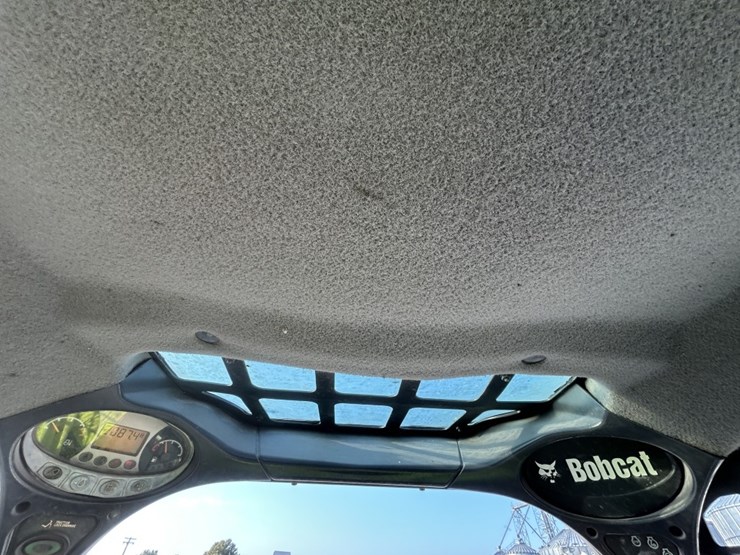 bobcat-t595-image-14