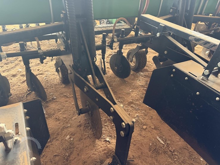 2021-b-&-h-9100-image-16