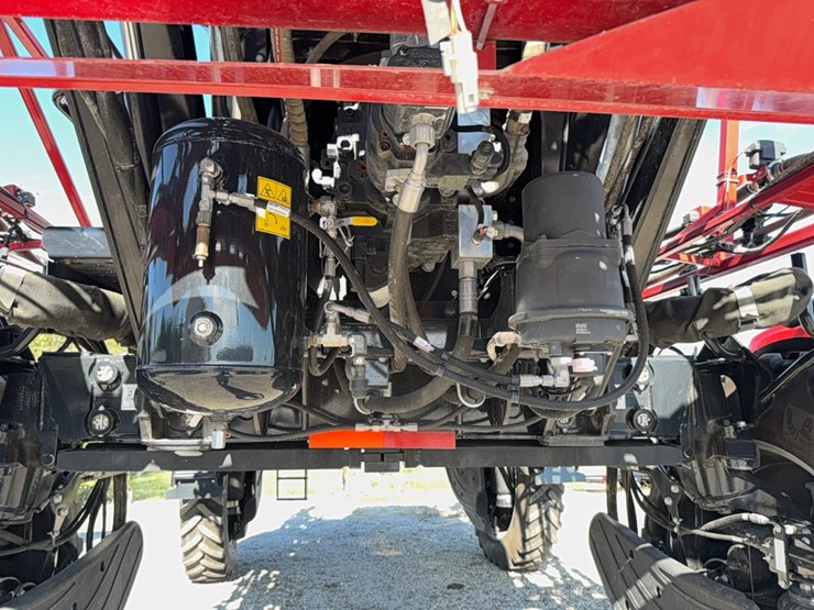 2023-case-ih-4350-patriot--sprayer-image-77