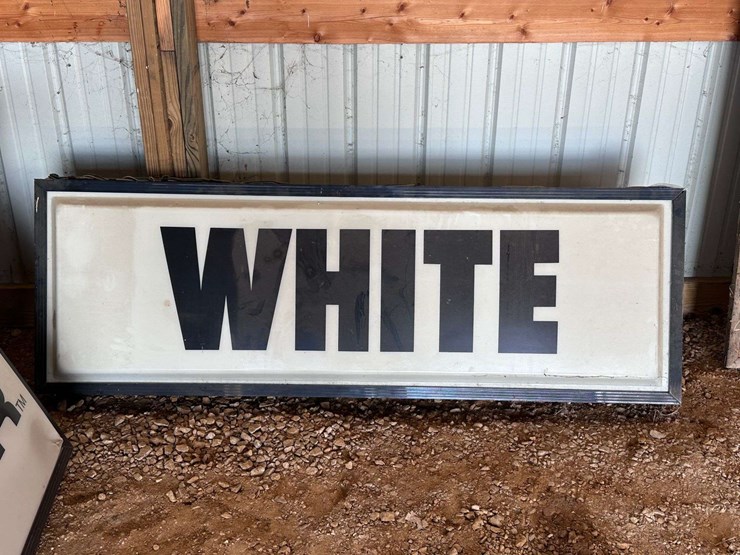 white-lighted-double-sided-bubble-sign-image-2