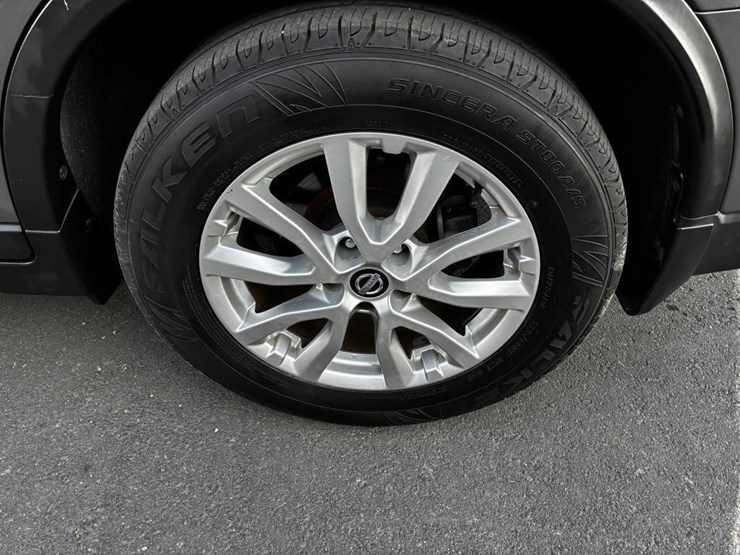 2017-nissan-rogue-image-5