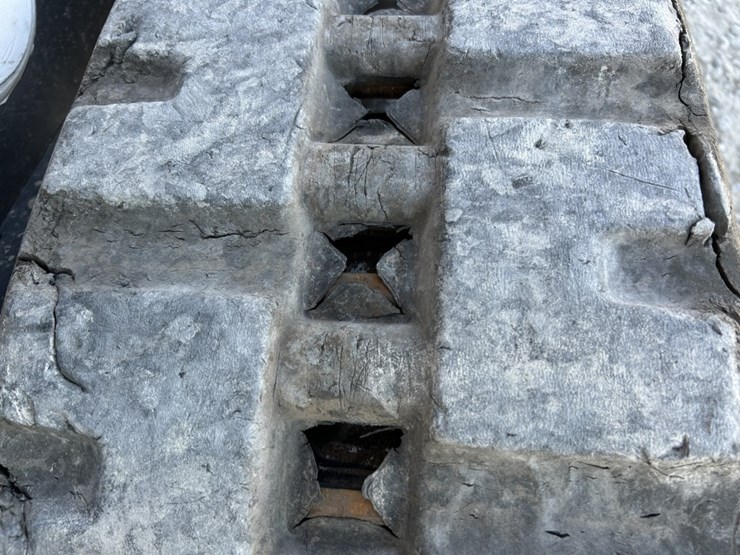 bobcat-t595-image-29