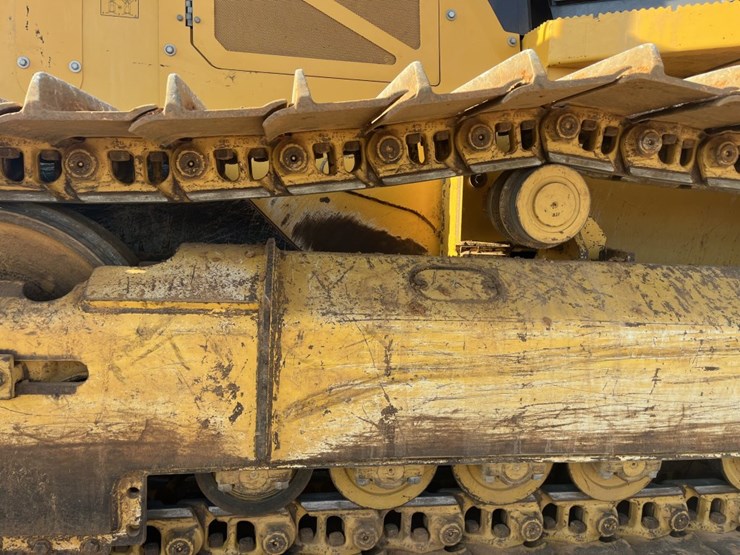 2021-deere-850l-wlt-image-12