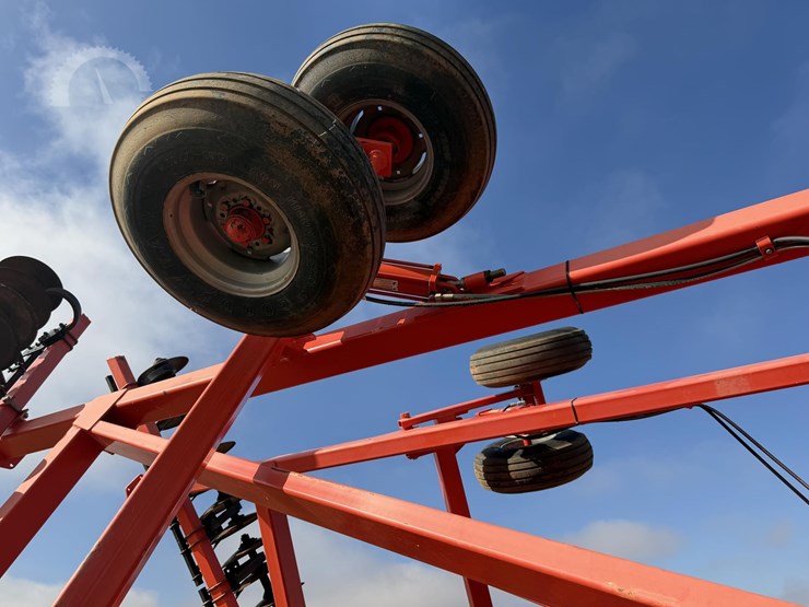 kuhn-krause-8200-36-image-28