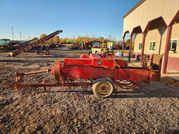 massey-ferguson-12-image-5
