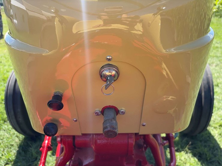 cockshutt-550-image-64