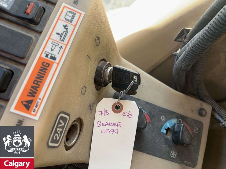 caterpillar-140h-image-15