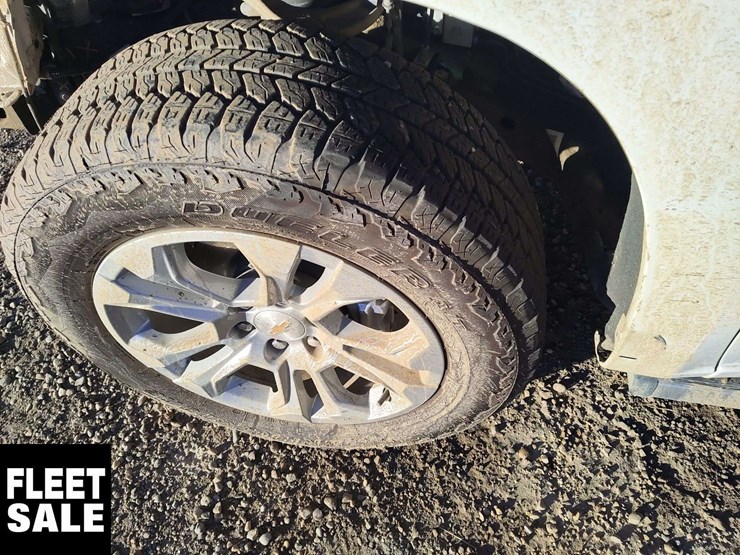 2025-chevrolet-silverado-1500-image-26