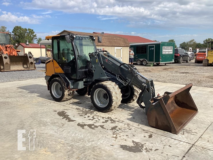 2015-giant-v5003-image-6