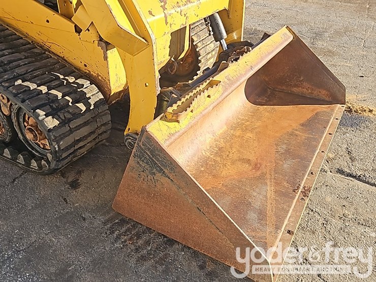 2019-caterpillar-257d-image-26