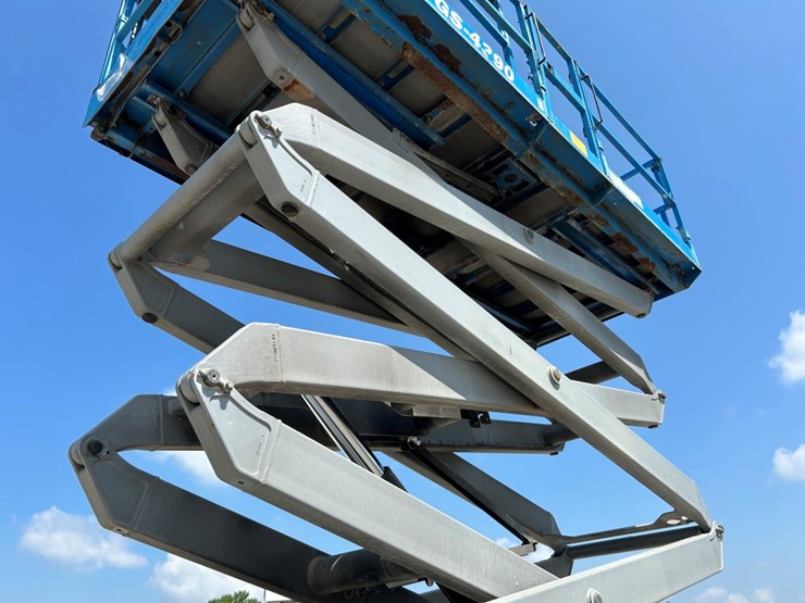 2014-genie-gs4390rt-image-18