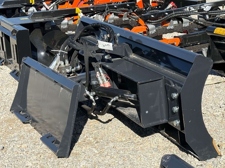 2025-wolverine-swdb-11-84w-6-way-skid-steer-dozer-blade-image-8