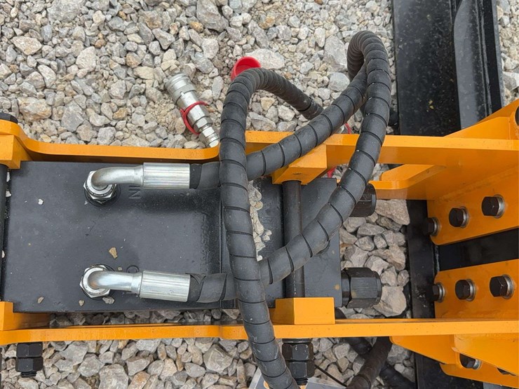 giyi-hydraulic-breaker-hammer-image-6