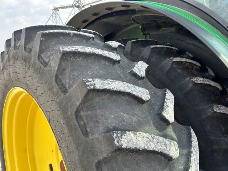 2014-john-deere-8270r-image-64