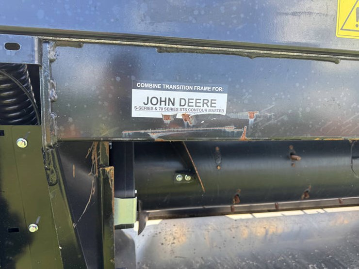 2023-mac-don-fd240-image-28