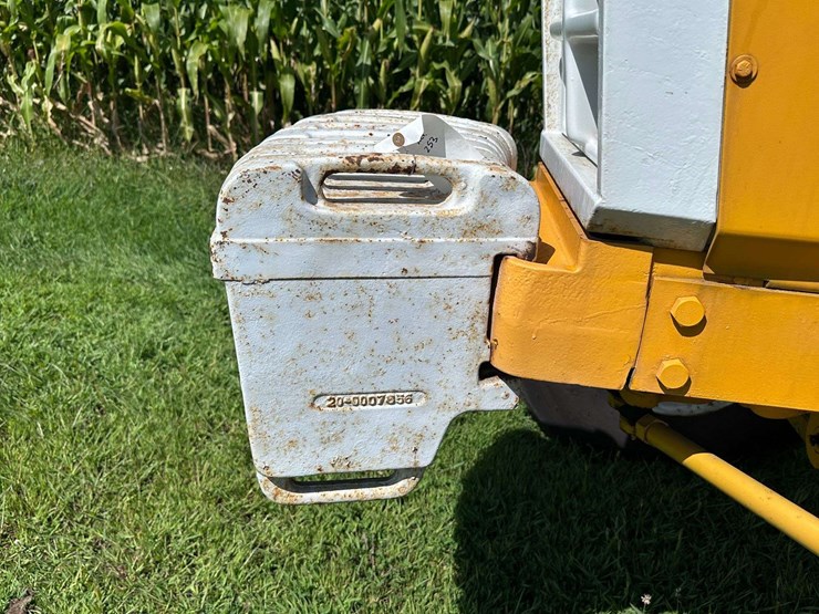 minneapolis-moline-g1355-image-24