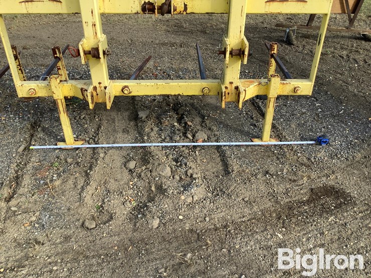 homemade-7'-bale-spear-image-12