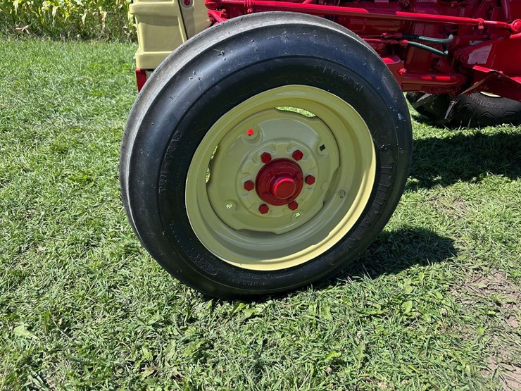 cockshutt-550-image-86