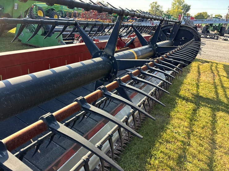 2015-case-ih-3162-image-10