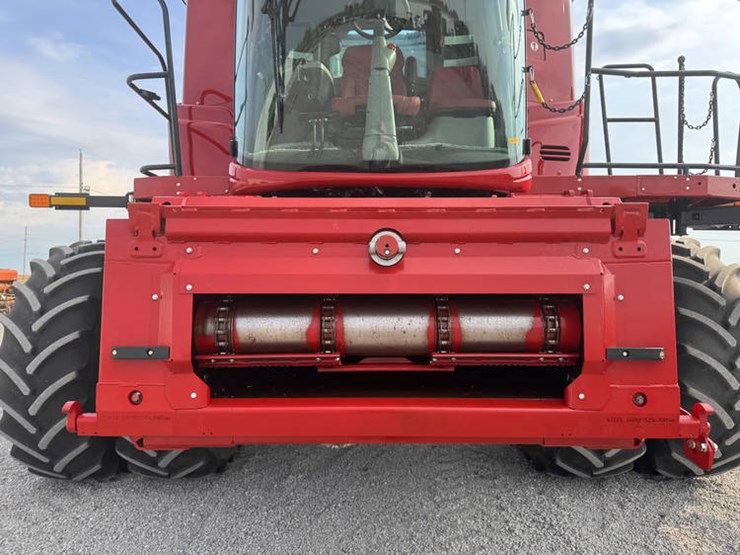 2023-case-ih-8250-image-9