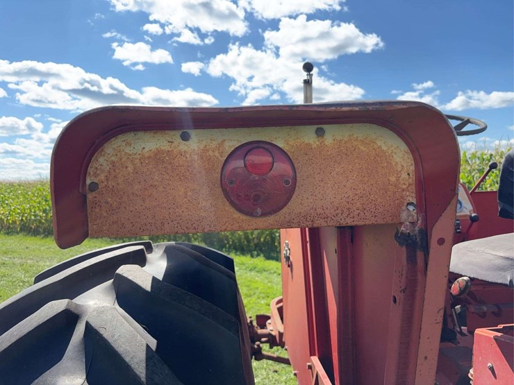 cockshutt-1650-image-90