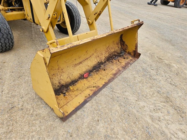 #3093-•-massey-ferguson-34a-tractor/loader-image-9