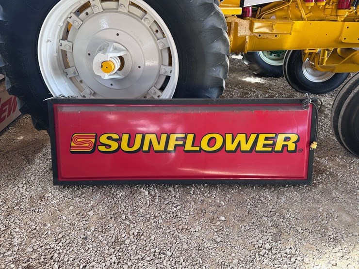 sunflower-lighted-double-sided-bubble-sign-image-1