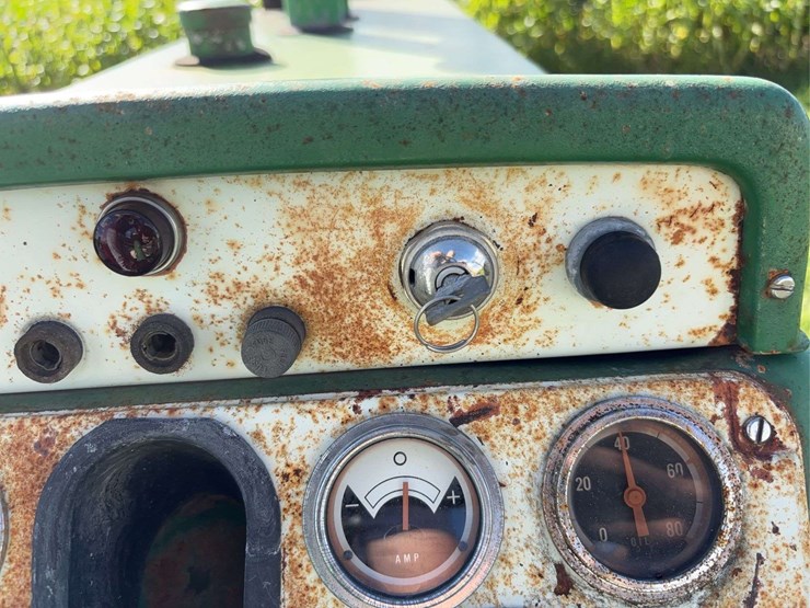 1950-oliver-1950-image-54