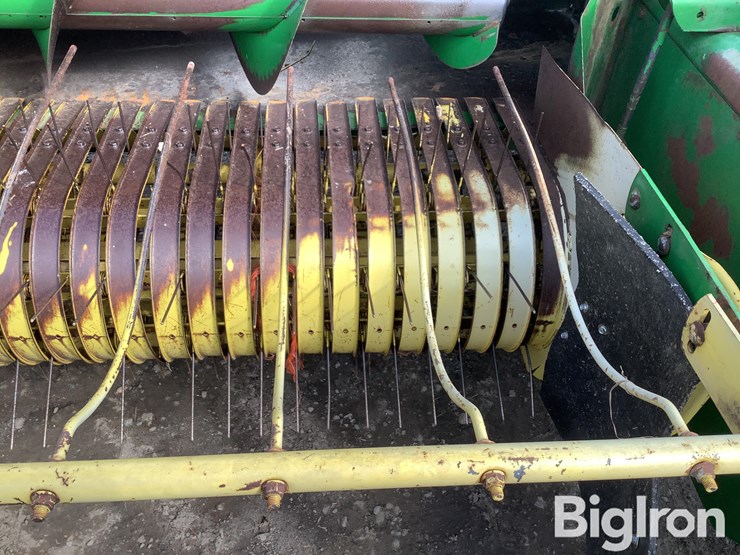 1992-john-deere-348-image-18