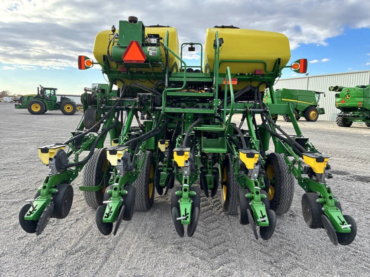2018-john-deere-1795-image-6