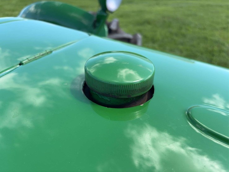 oliver-super-88-image-25