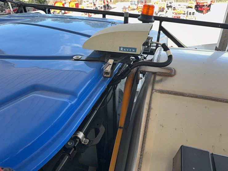 2023-new-holland-sp.310f-image-141