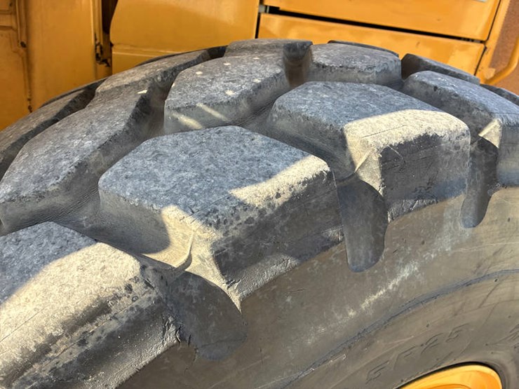 #122215-•-2019-jd-524l-#1dw524lzekf700961-image-60