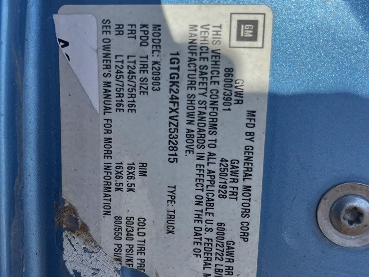 1997-gmc-sierra-2500-sl-image-3